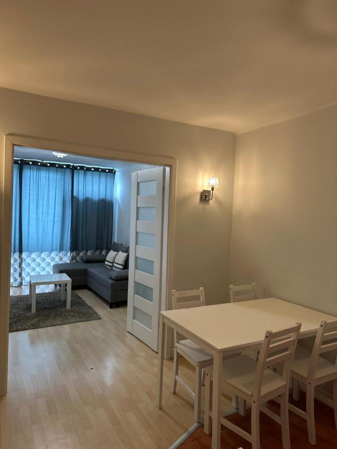 Coser Apartamenty III Warschau Exterior foto