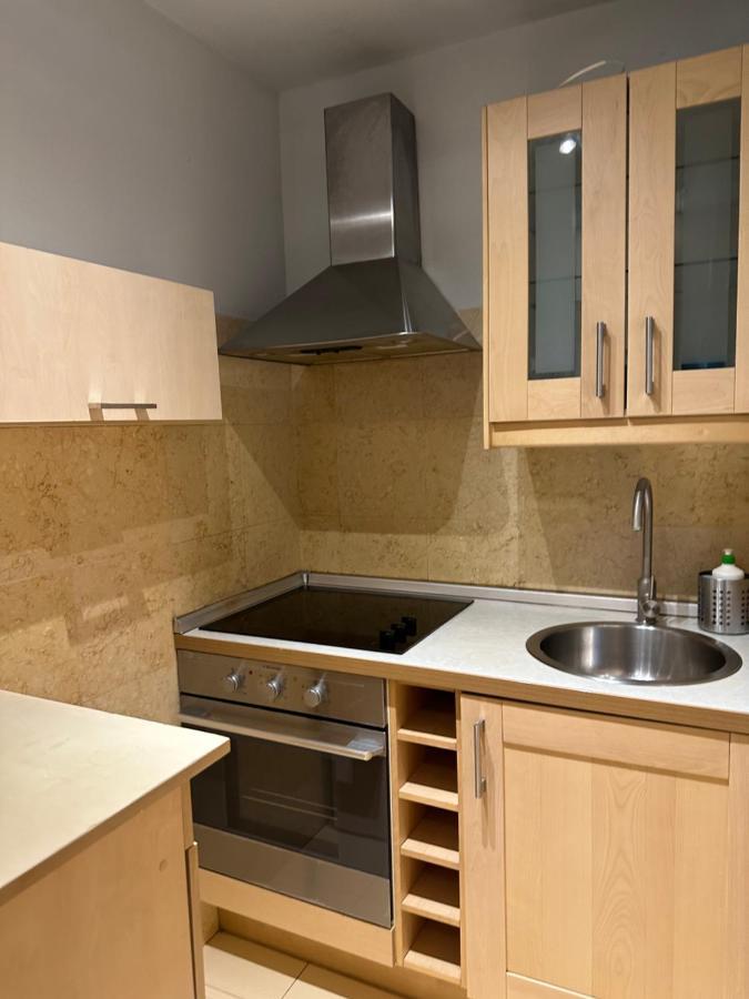 Coser Apartamenty III Warschau Exterior foto