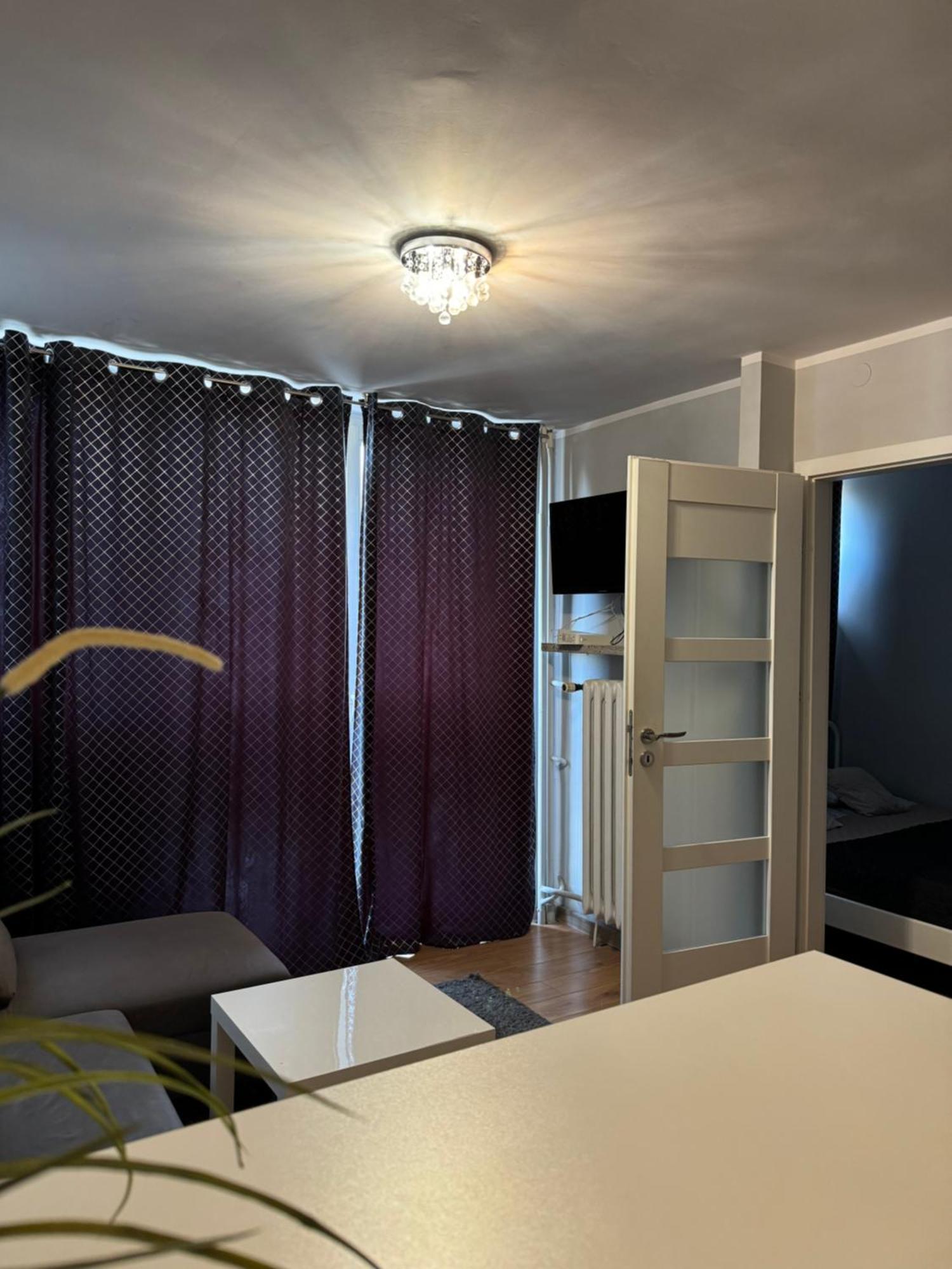 Coser Apartamenty III Warschau Exterior foto